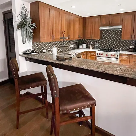 Luxury Auberge Madeline Residence Building